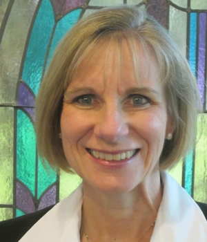Denise Allen-Macartney, Minister